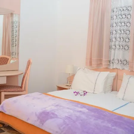 Agata Holiday home *